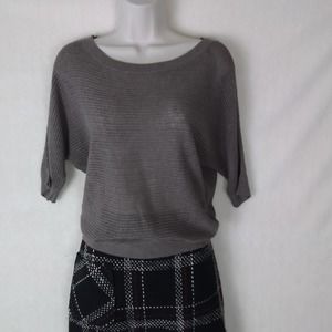 EXPRESS Crocheted Dolman Sleeve‎ Sweater Size XSmall in Dark Tan